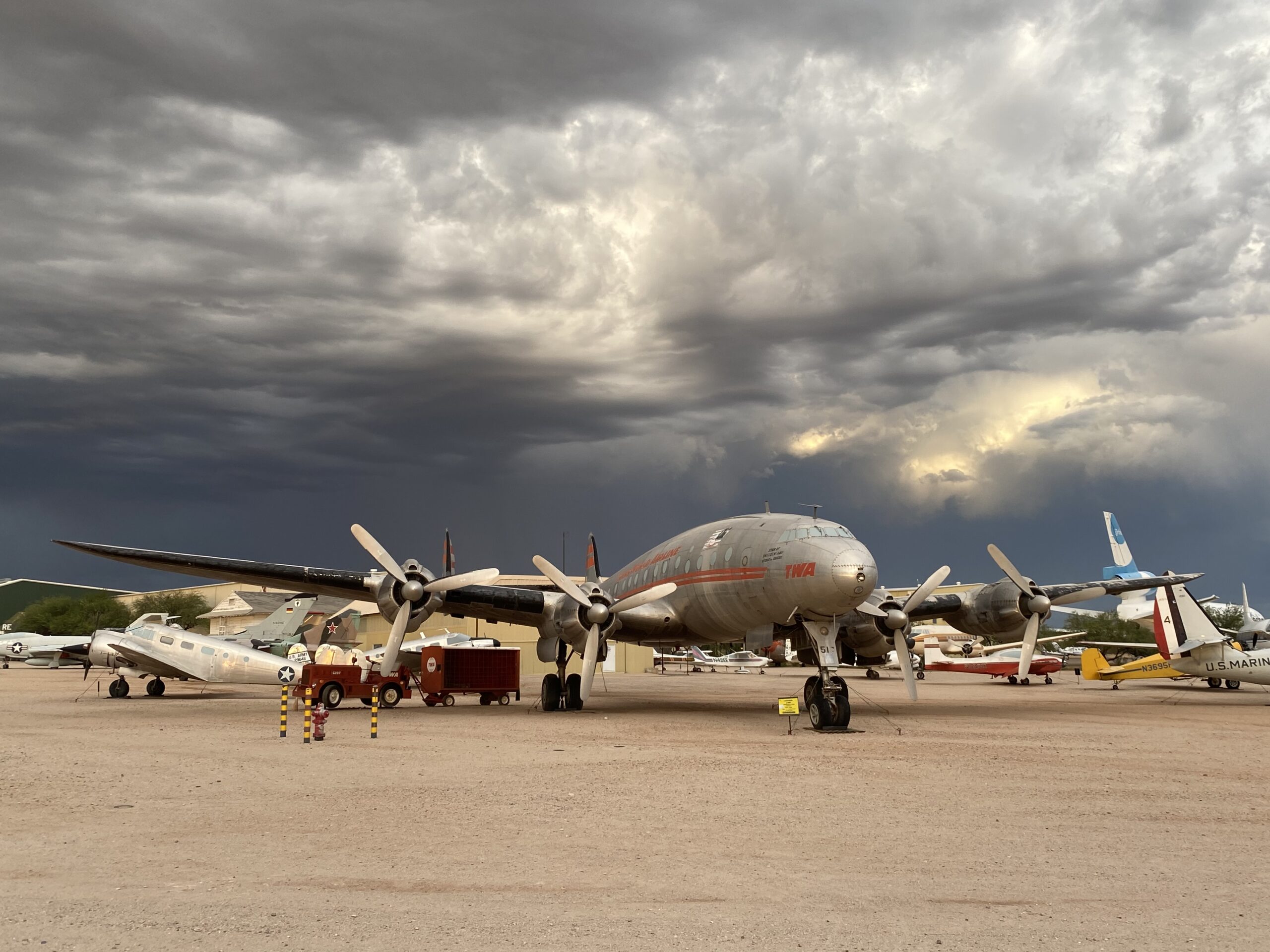 Lockheed L-049 Constellation
